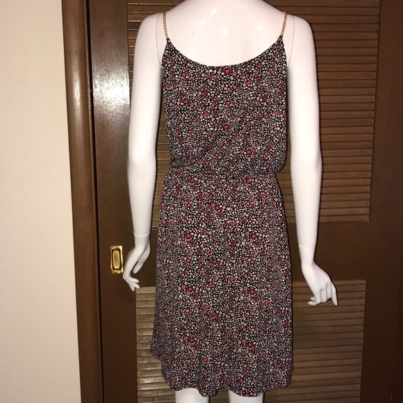 Flower dress - Picture 2 of 6